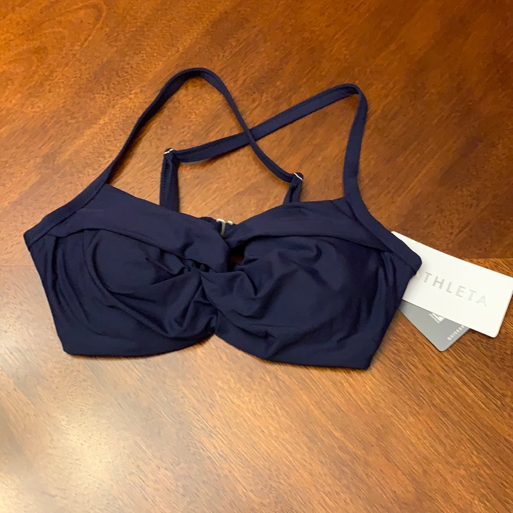 Athleta Twist Up Bikini Top 32D/DD Small NWT